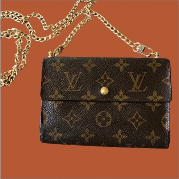 Louis Vuitton wallet converted to a crossbody - Picture 1 of 11